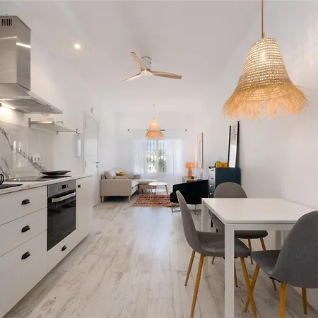 Torreguadiaro Flat - 2 Min To San Roque (Andalucia)